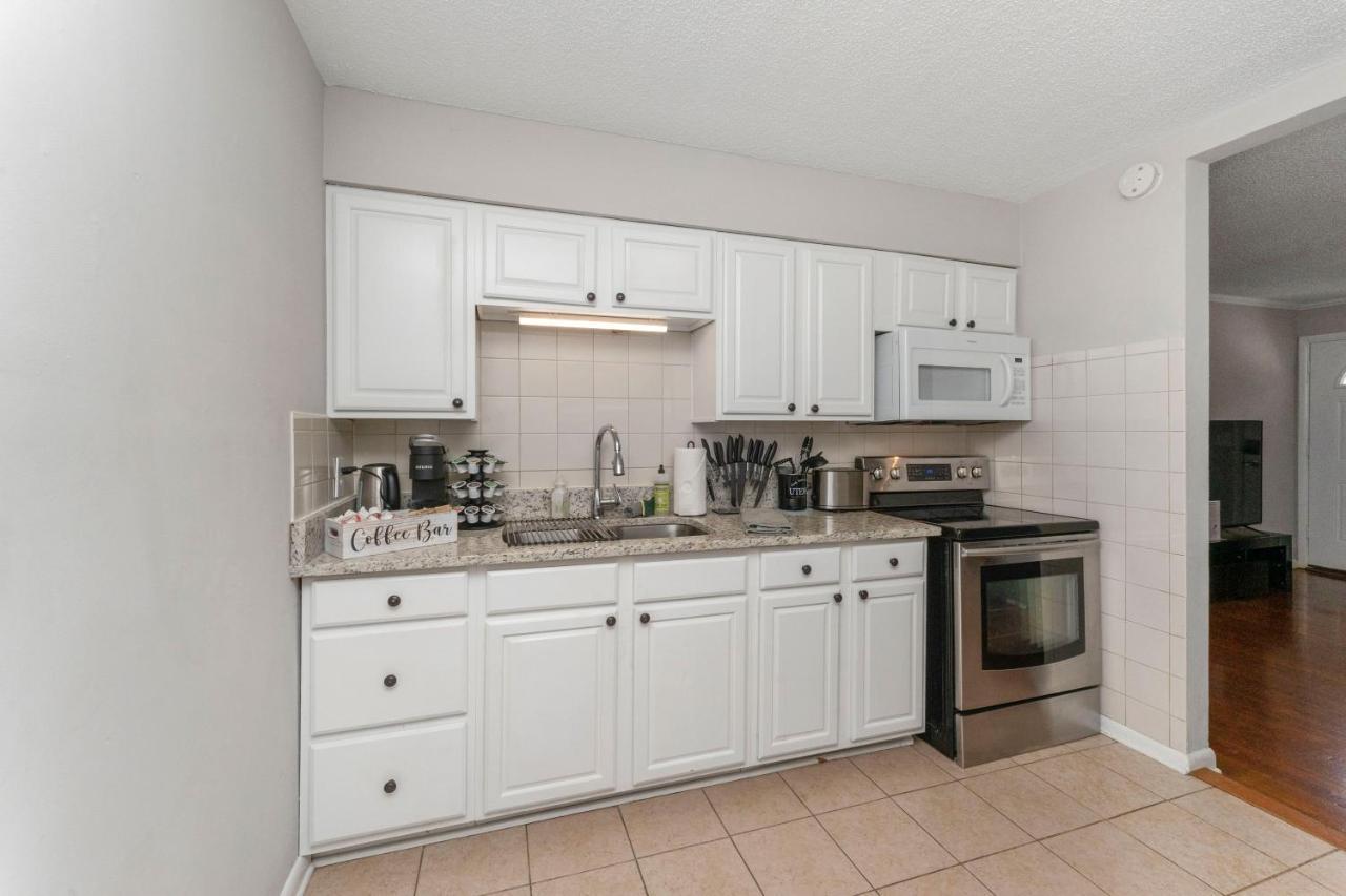 King Bedroom 2Bed1Bath Sleeps 4 Close To Town Center Downtown Beach Mayo Clinic Jacksonville Bagian luar foto